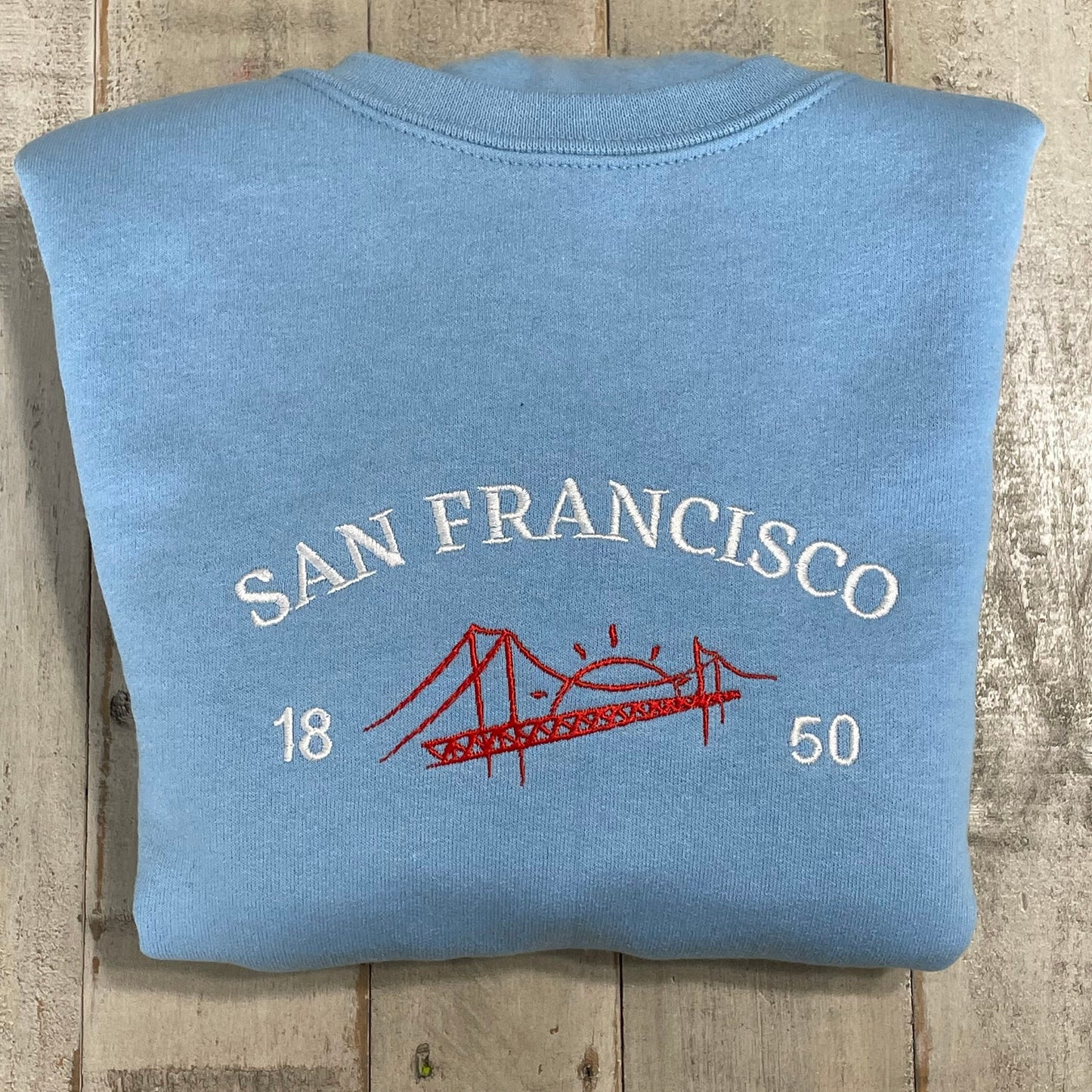 San Francisco Embroidered sweatshirt, Vintage Style California Crewneck, Golden Gate Bridge Sweatshirt