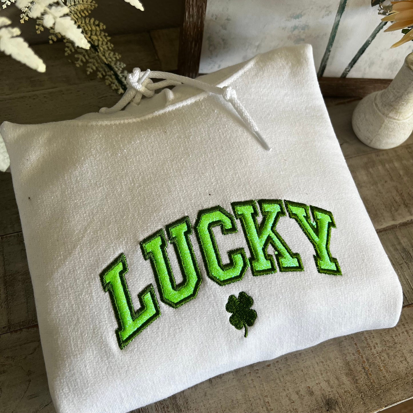 Lucky Sweatshirt, St Patty's Embroidered Sweatshirt, Womens Embroidered Sweater, Women's St Patrick's Day Sweatshirt, Glitter