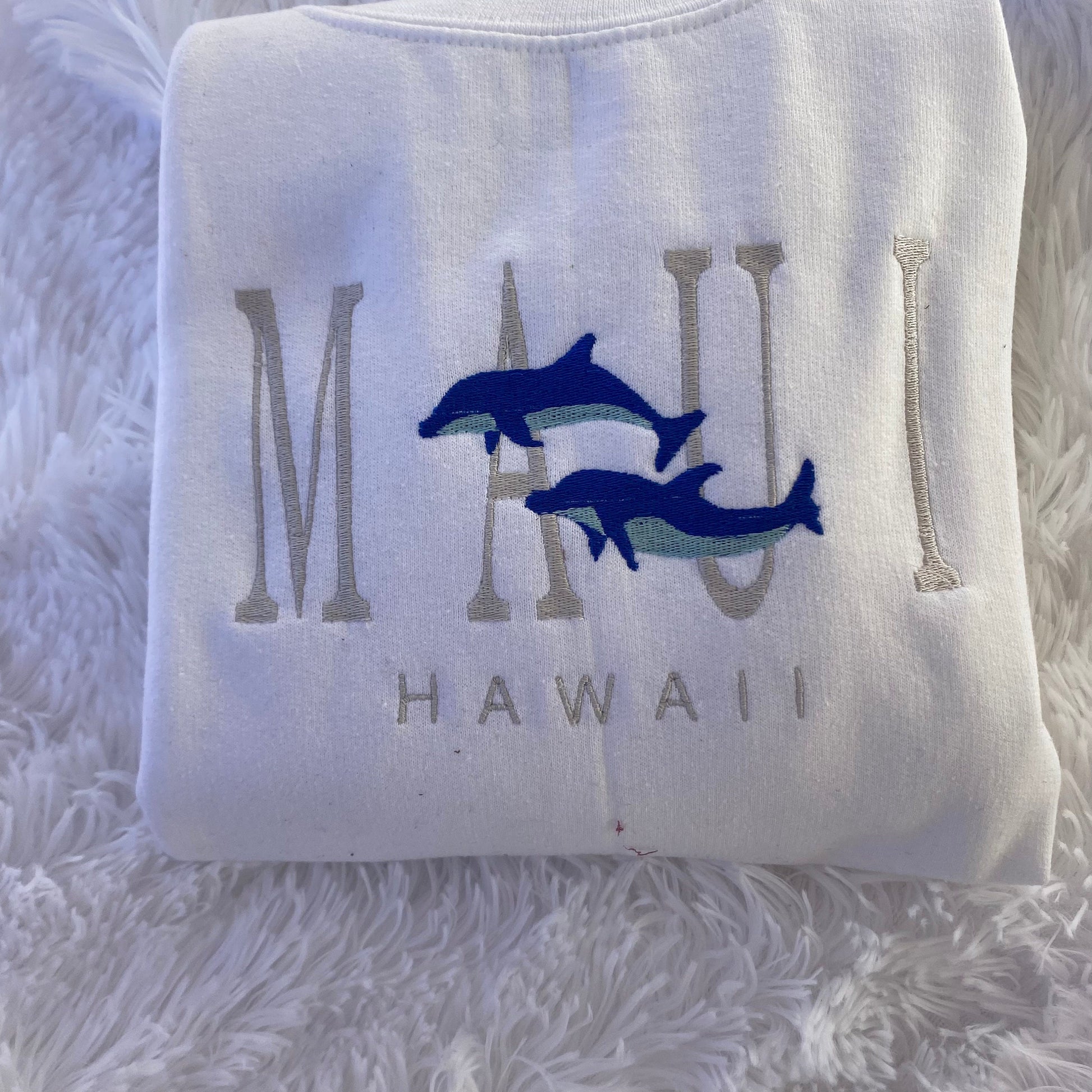 Maui Hawaii Embroidered Crewneck- Cute Sweatshirt - Trendy Crewneck