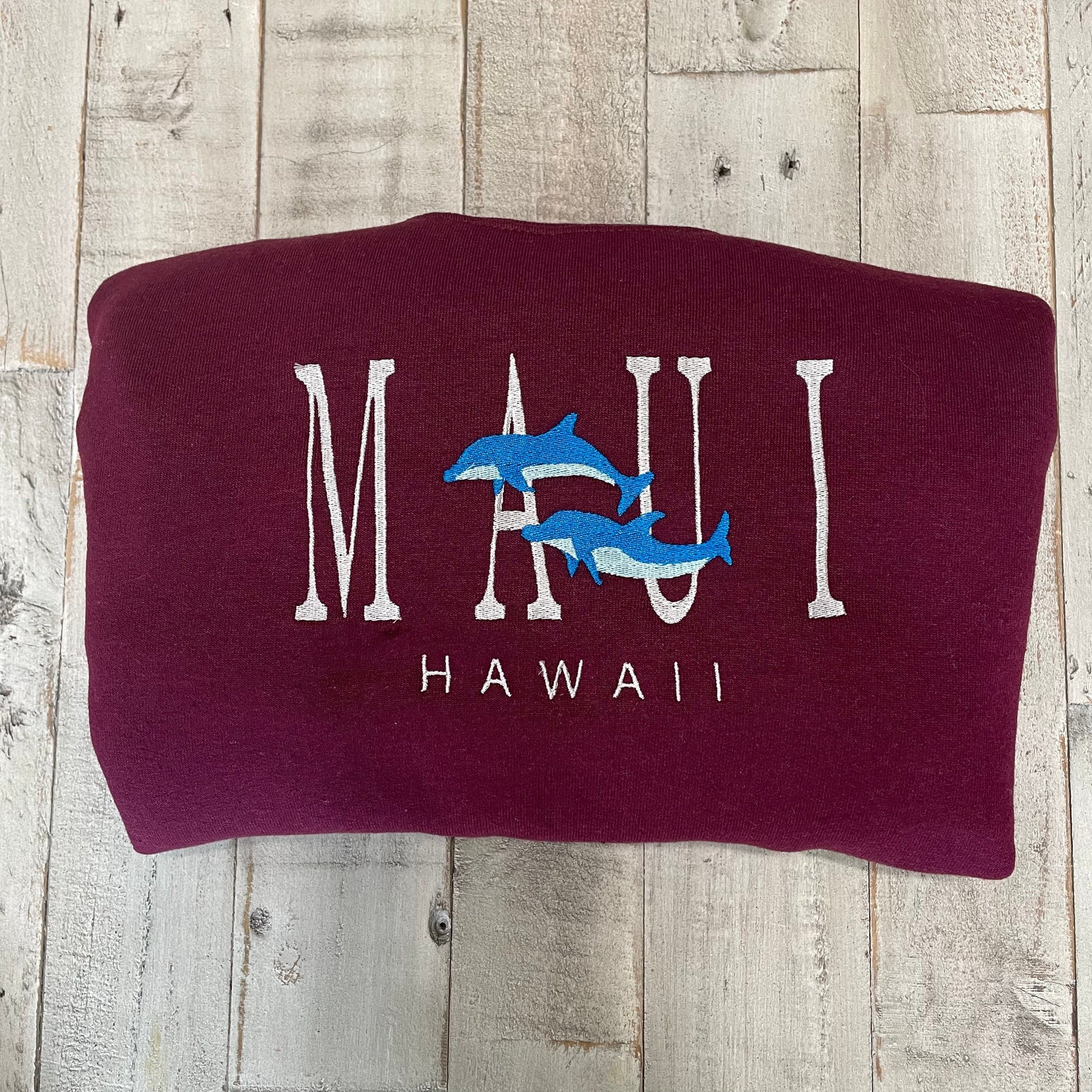 Maui Hawaii Embroidered Crewneck- Cute Vintage Sweatshirt - Trendy Crewneck