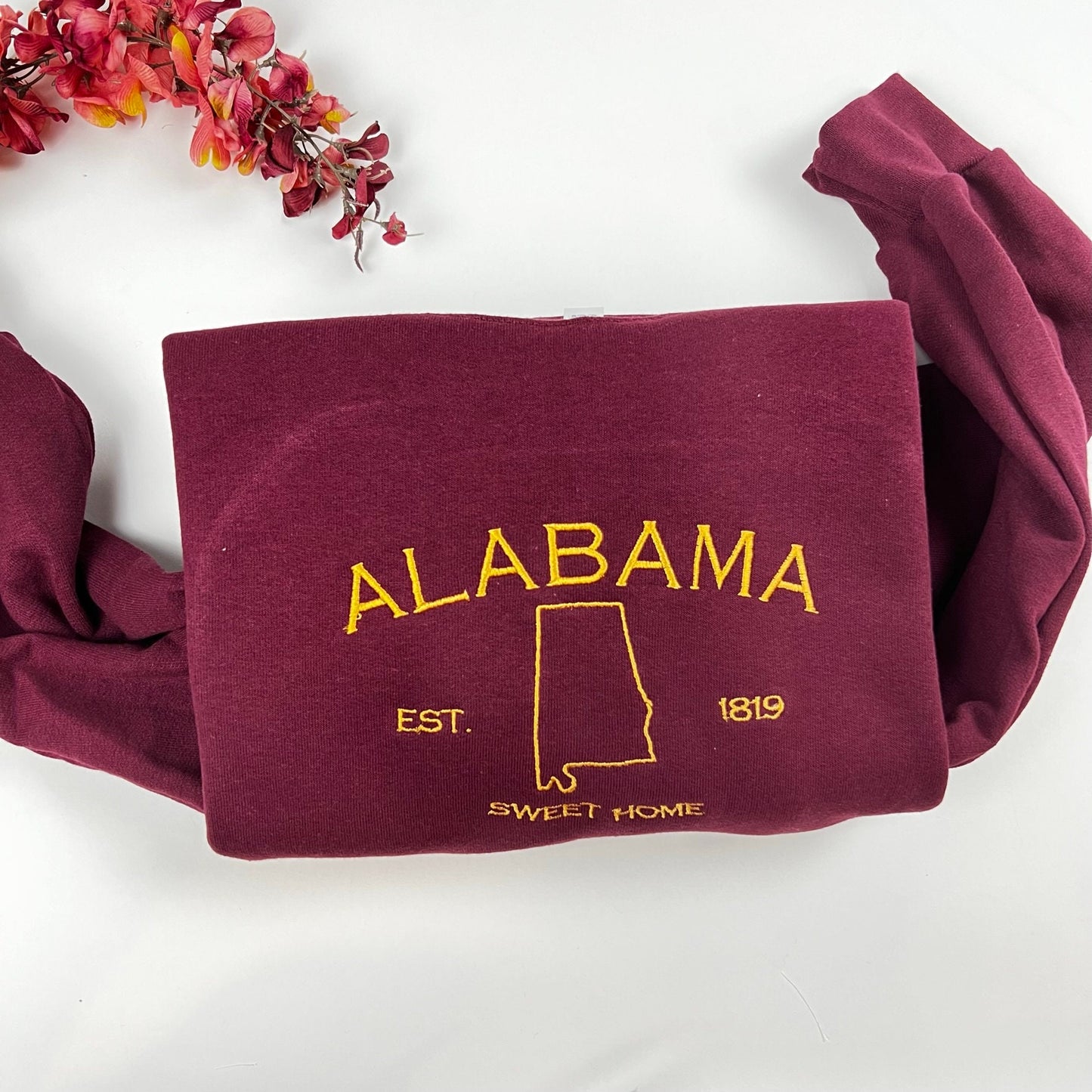 Alabama Embroidered Sweatshirt – Retro-Inspired Gildan 18000 Unisex Crewneck, State Pride Pullover, College Football Fan Gift, Custom Colors