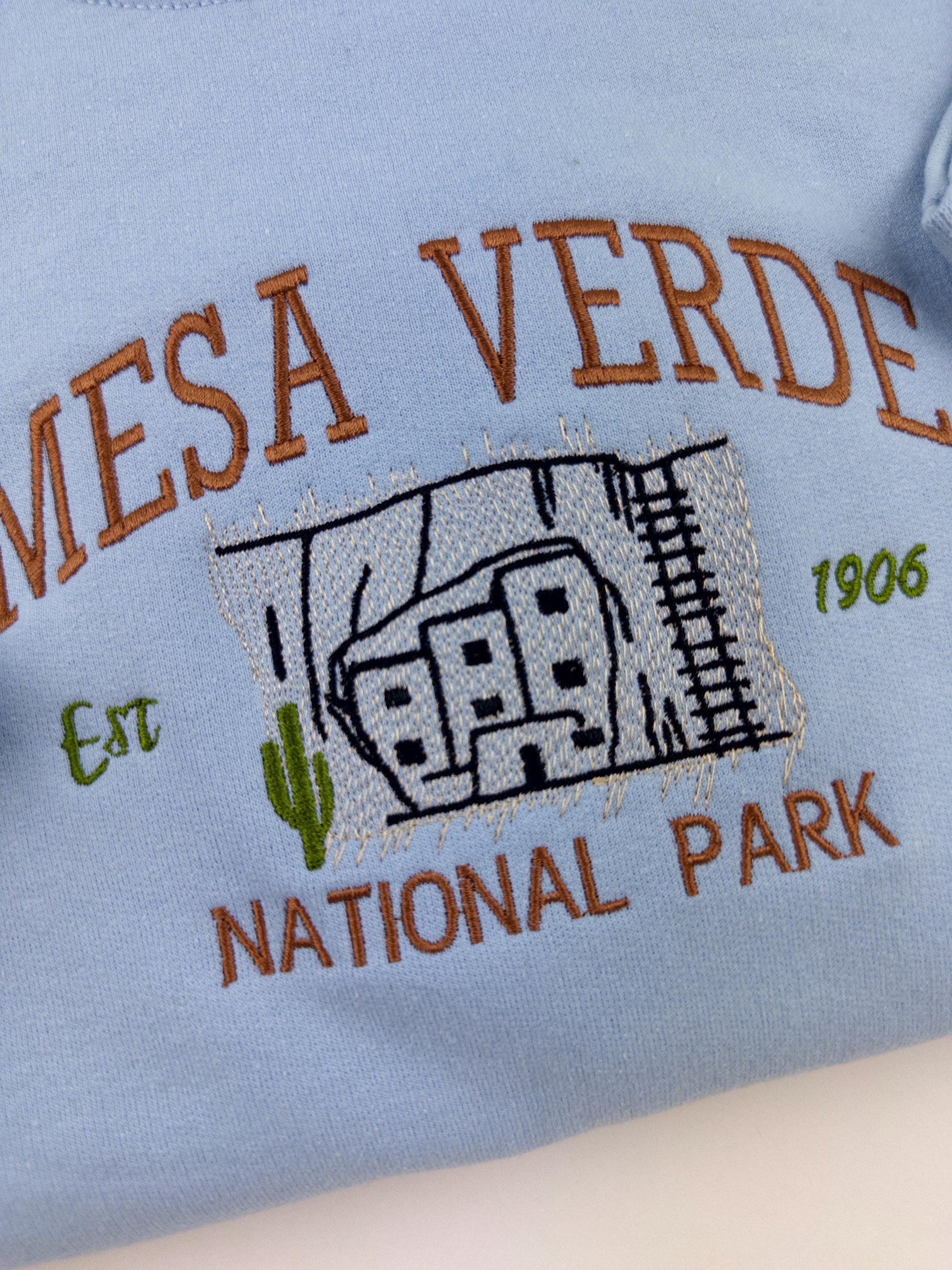 MESA VERDE National Park Sweatshirt - Embroidered