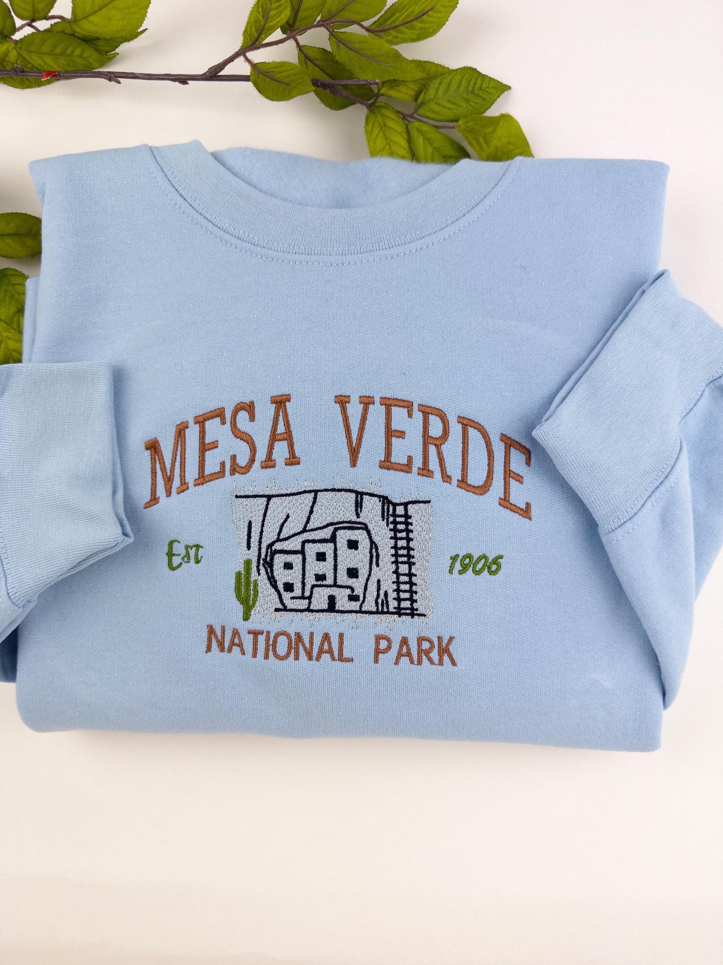 MESA VERDE National Park Sweatshirt - Embroidered