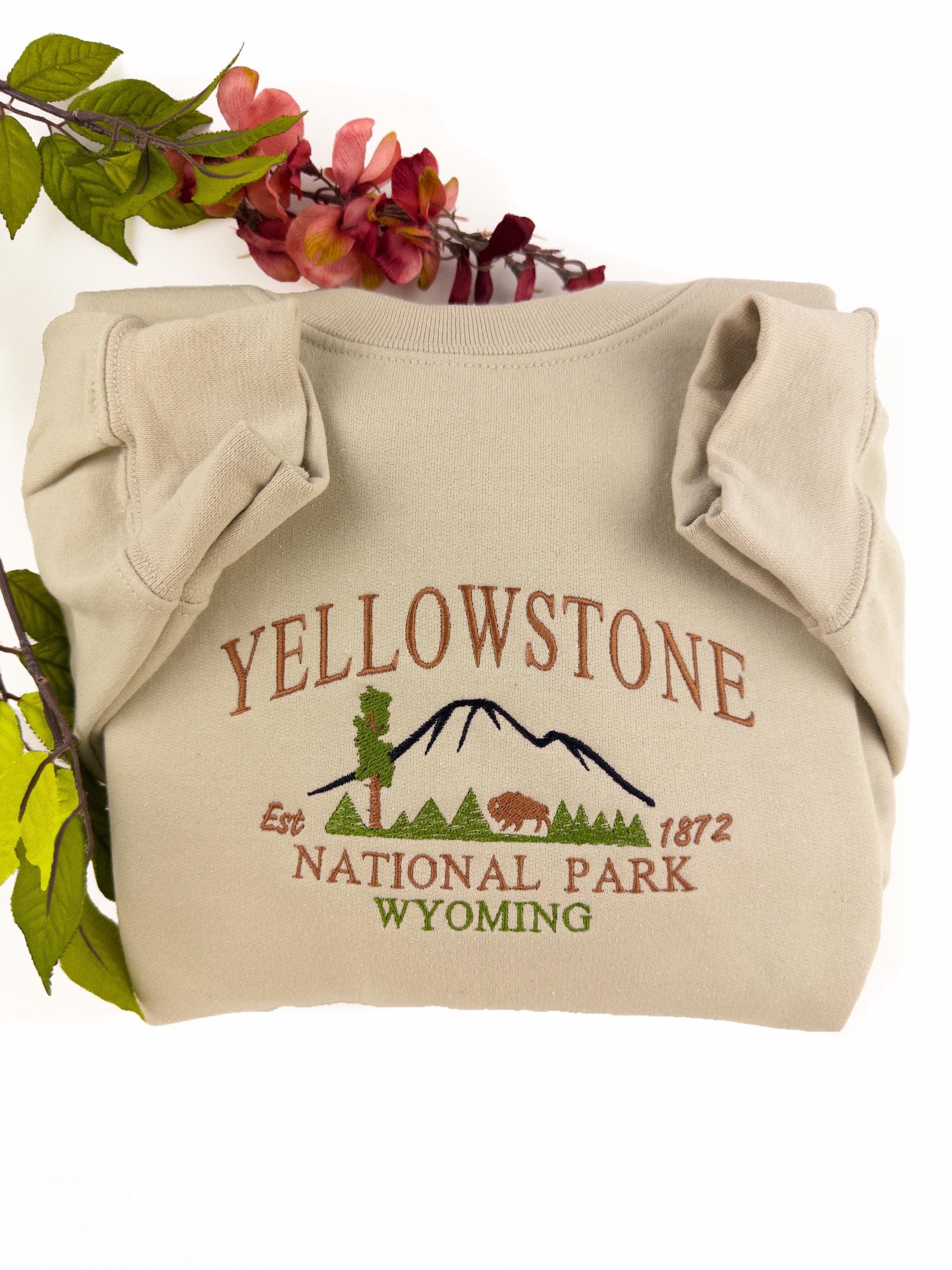 Yellowstone National Park Shirt - Embroidered Sweatshirt/Hoodie -(Mountain)
