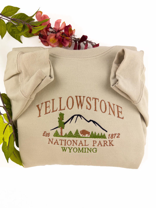 Yellowstone National Park Shirt - Embroidered Sweatshirt/Hoodie -(Mountain)