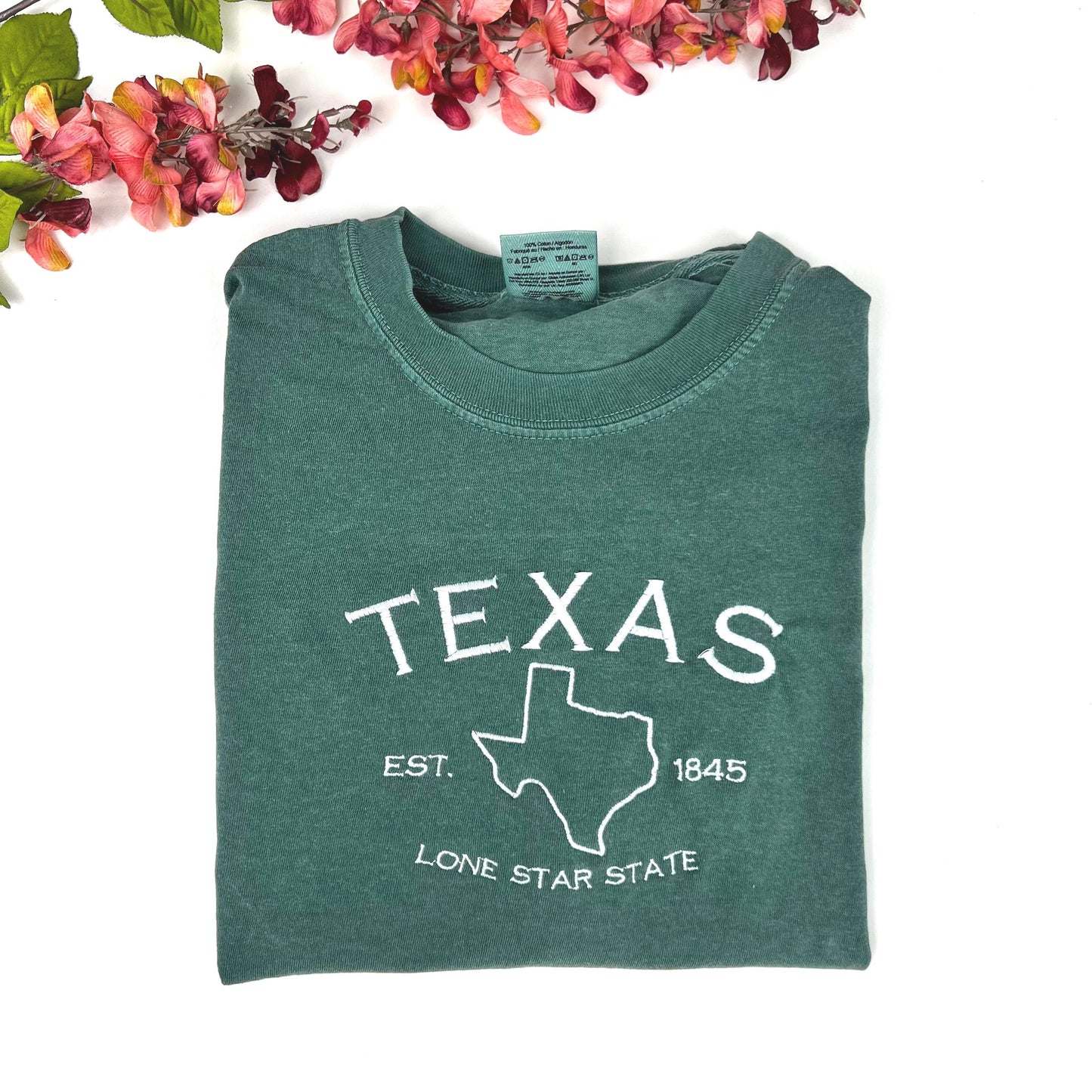 Embroidered Texas Comfort Colors T-Shirt – Unisex Garment-Dyed Tee, Minimalist State Outline, Texas Pride Gift, Soft Cotton Shirt